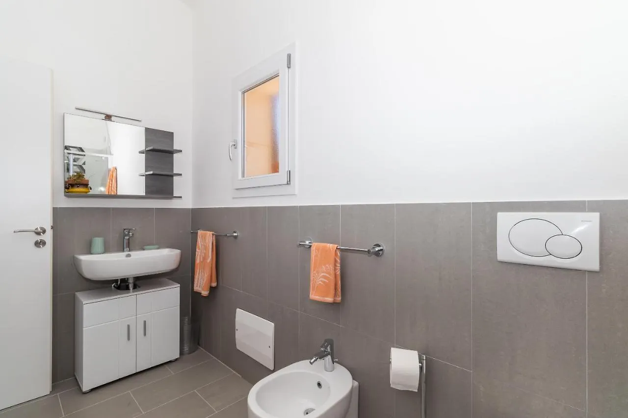 Carolina House Apartment Trinita d'Agultu e Vignola 0*,  Italy